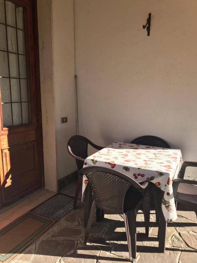 Villa Immersa Nel Verde A Lanzo dʼIntelvi Zewnętrze zdjęcie
